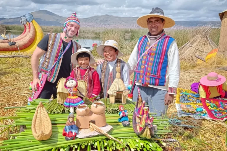 Experiência cultural de 2 dias: Uros, Amantani e Taquile com estadia
